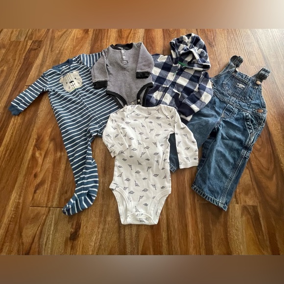 Carter's Other - Bundle of Baby Boys Clothes, 9 Months